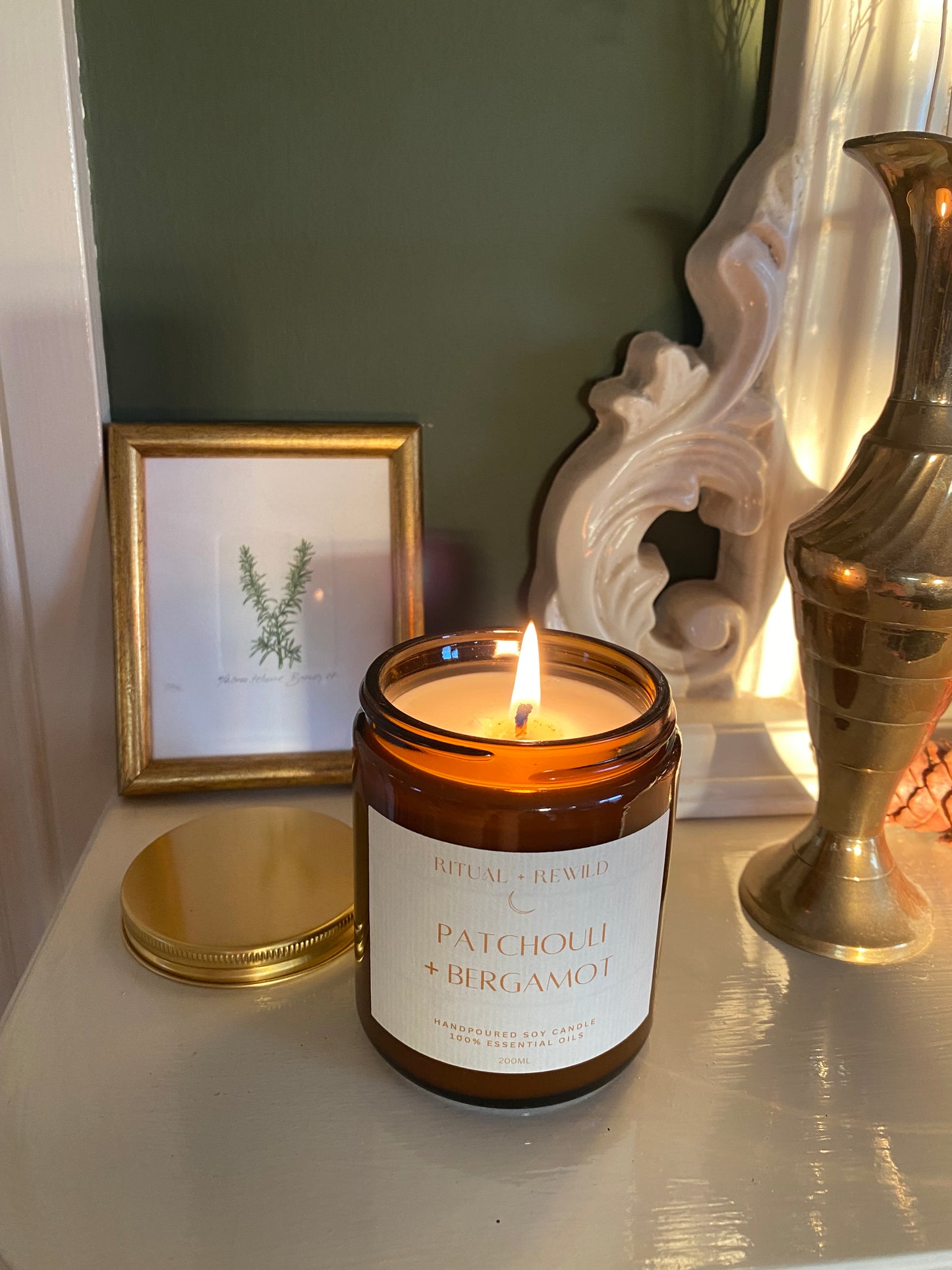 GROUND & GLOW Patchouli & Bergamot -Eco Soy Candle